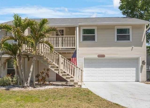 Property at 921 Lynnlea Ln, Tarpon Springs, FL 34689, 4 beds, 3 baths