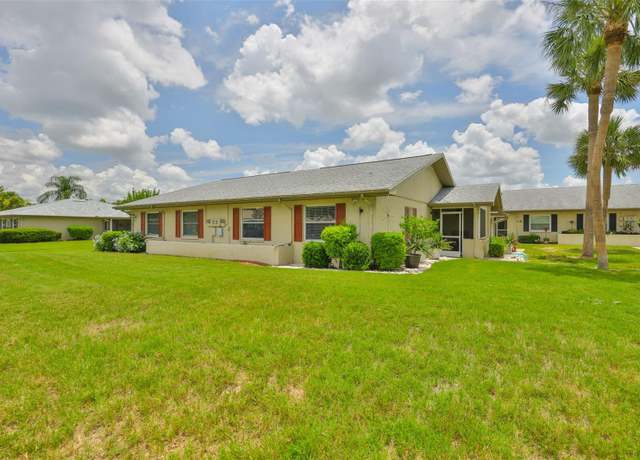 Property at 1905 Canterbury Ln #17, Sun City Center, FL 33573, 2 beds, 2 baths