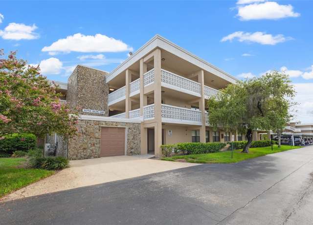 Property at 5080 Locust St NE #329, St Petersburg, FL 33703, 1 bed, 1.5 baths