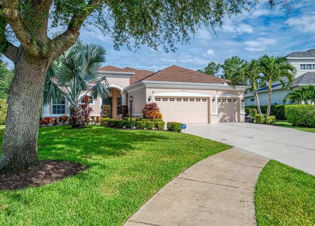 Property at 6610 Rosy Barb Ct, Lakewood Ranch, FL 34202, 4 beds, 4 baths