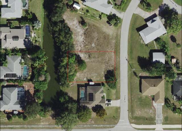 Property at 7483 Snow Dr, Englewood, FL 34224