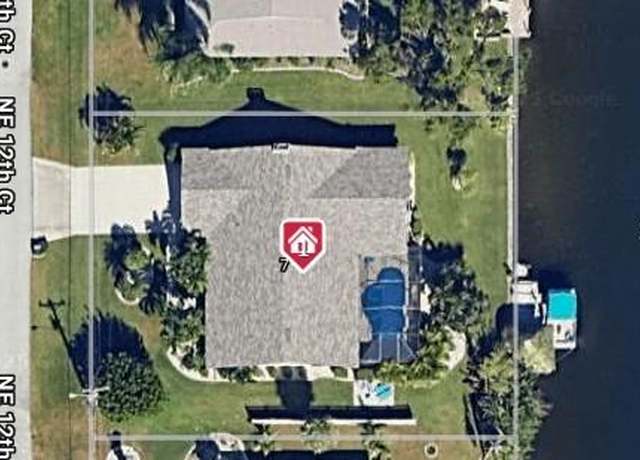 Property at 7 NE 12th Ct, Cape Coral, FL 33909, 3 beds, 2 baths