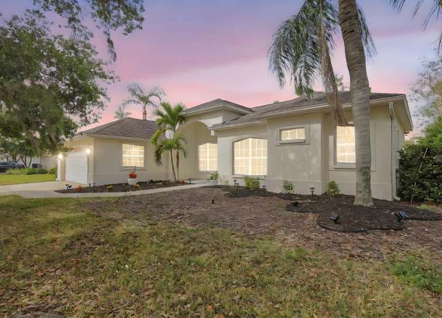 Property at 11019 Pine Lilly Pl, Lakewood Ranch, FL 34202, 4 beds, 4 baths