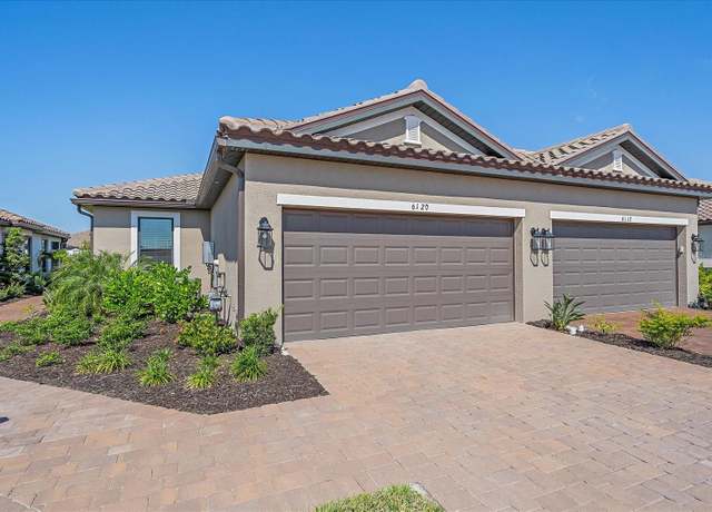Property at 6120 Plateau Ct, Bradenton, FL 34203, 2 beds, 2 baths