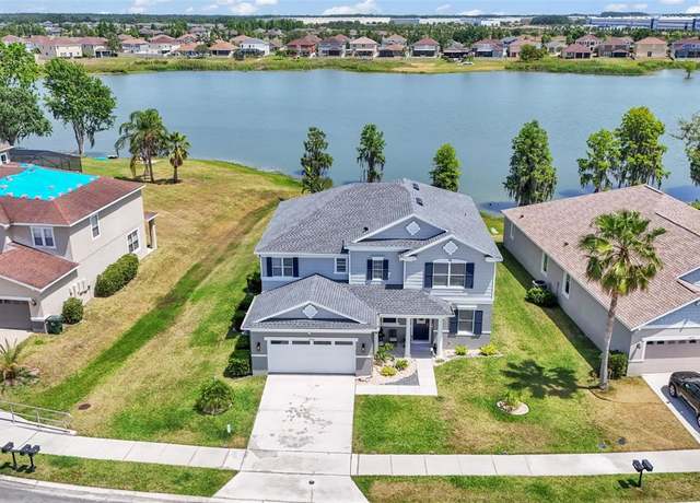 Property at 2468 Winnipeg Dr, Lakeland, FL 33805, 3 beds, 2.5 baths
