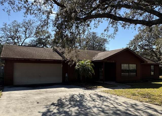 Property at 3710 Black Jack Ct, Lake Wales, FL 33898, 3 beds, 2 baths