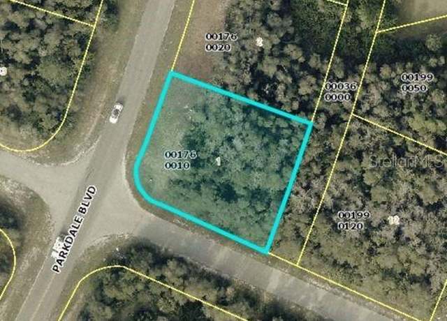 Property at 318 Parkdale Blvd, Lehigh Acres, FL 33974