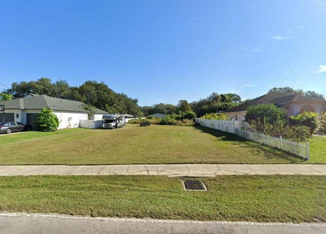 Property at 8427 N Grady Ave, Tampa, FL 33614