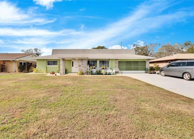 Property at 1536 W Del Webb Blvd, Sun City Center, FL 33573, 3 beds, 3 baths