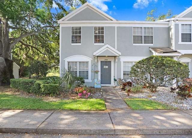 Property at 2418 Lake Woodberry Cir, Brandon, FL 33510, 2 beds, 1.5 baths
