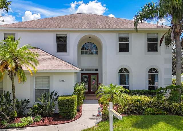 Property at 2117 Golf Manor Blvd, Valrico, FL 33596, 5 beds, 3 baths