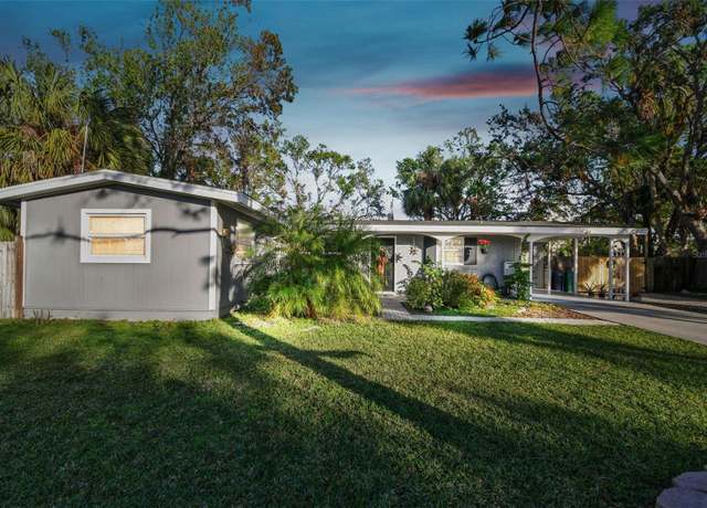 Property at 1100 27th Ave W, Palmetto, FL 34221, 3 beds, 1.5 baths