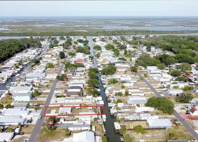 Property at 139 Randle Ave, Oak Hill, FL 32759, 2 beds, 2 baths