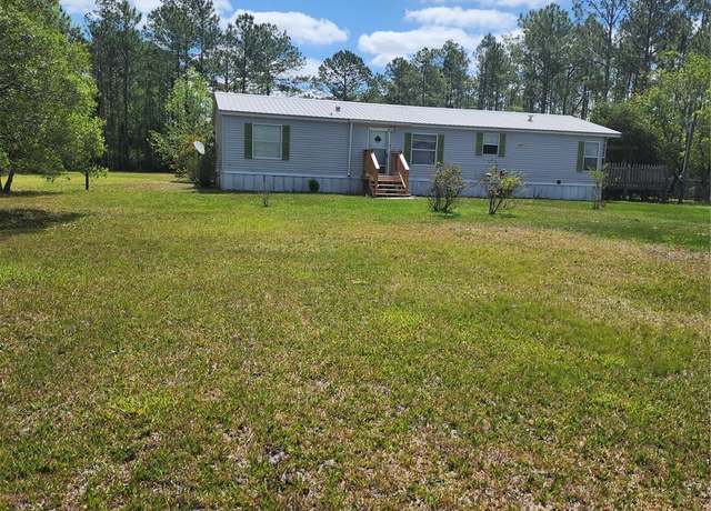 Property at 10150 Dillon Ave, Hastings, FL 32145, 4 beds, 2 baths