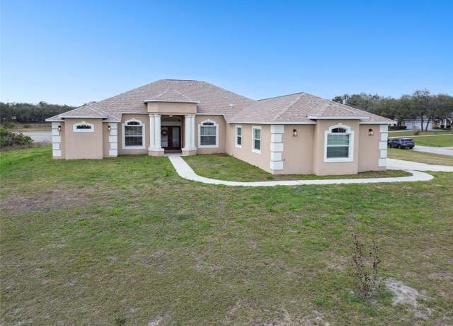 Property at 18317 Treehaven Dr, Hudson, FL 34667, 4 beds, 3 baths
