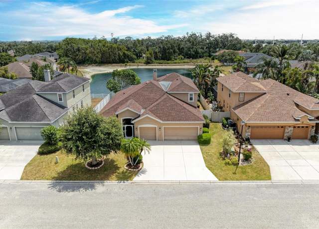 Property at 4211 30th Ln E, Bradenton, FL 34208, 5 beds, 4 baths