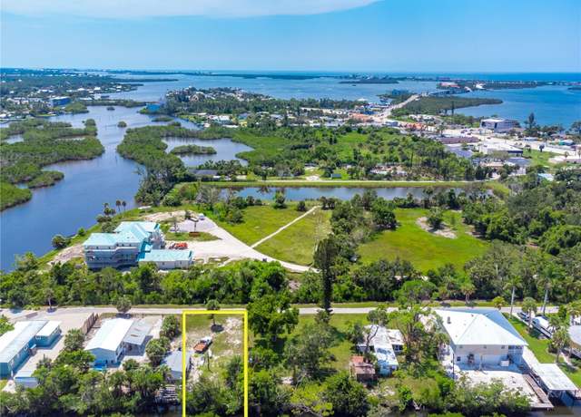 Property at 240 Riverview Ave, Englewood, FL 34223