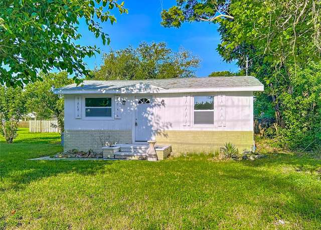 Property at 317 Jessica St S, Nokomis, FL 34275, 2 beds, 1 bath