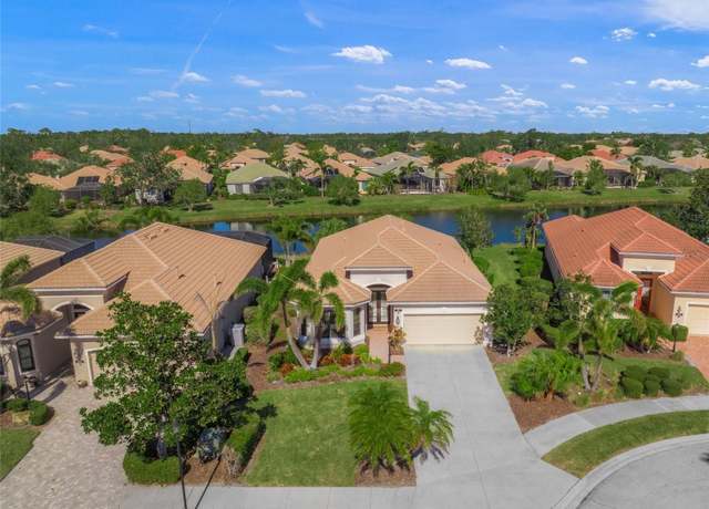 Property at 531 Latitude Ln, Osprey, FL 34229, 2 beds, 2 baths