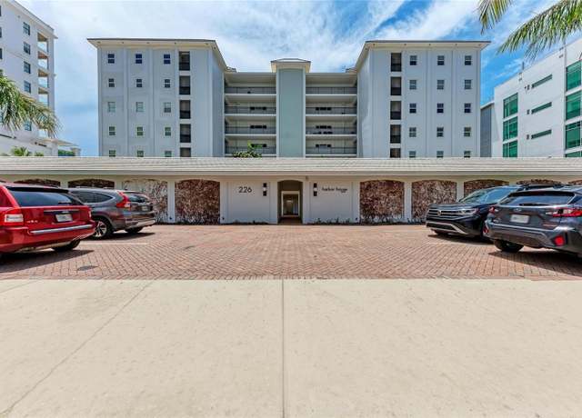 Property at 226 Golden Gate Pt #44, Sarasota, FL 34236, 2 beds, 2 baths