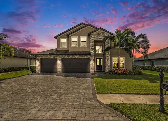 Property at 4807 Lago Vista Cir, Land O Lakes, FL 34639, 4 beds, 3.5 baths