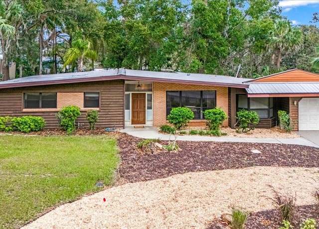 Property at 1755 Sunset Dr, Clermont, FL 34711, 2 beds, 1.5 baths