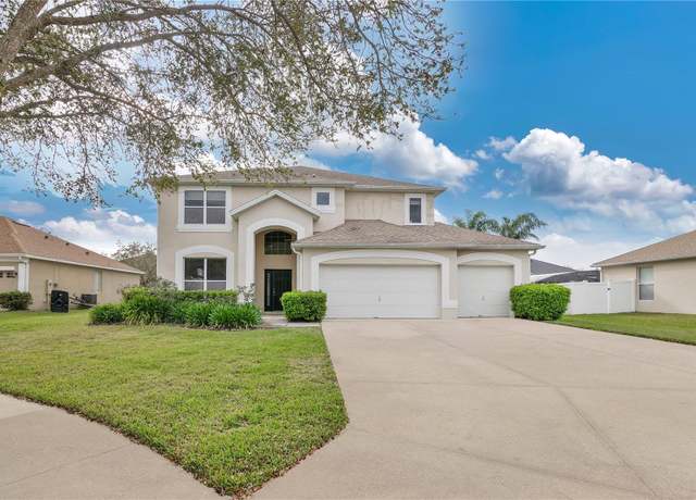 Property at 1827 Lindzlu St, Winter Garden, FL 34787, 5 beds, 4.5 baths
