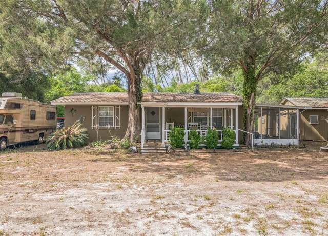 Property at 24089 NE 152nd Ln, Fort Mc Coy, FL 32134, 3 beds, 1 bath
