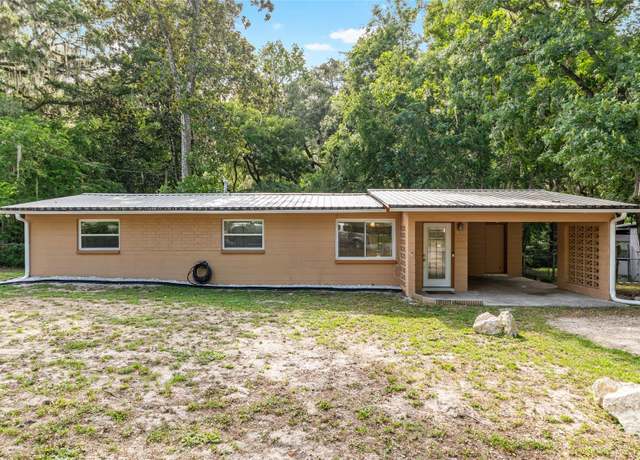 Property at 3910 SE 14th Ter, Gainesville, FL 32641, 3 beds, 2 baths