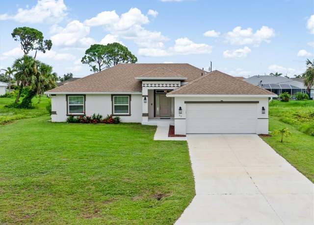 Property at 55 Pine Valley Ln, Rotonda West, FL 33947, 4 beds, 2 baths