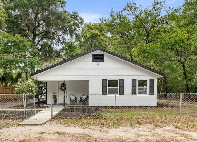 Property at 4120 NW 10th St, Gainesville, FL 32609, 4 beds, 2 baths