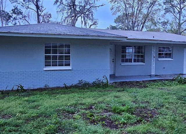 Property at 2811 Monroe St W, Inverness, FL 34453, 2 beds, 1 bath