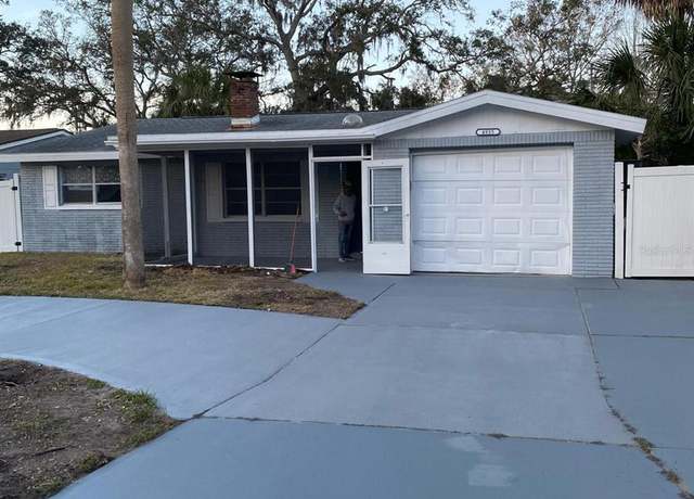 Property at 4935 Amherst Ct, New Port Richey, FL 34652, 3 beds, 2 baths