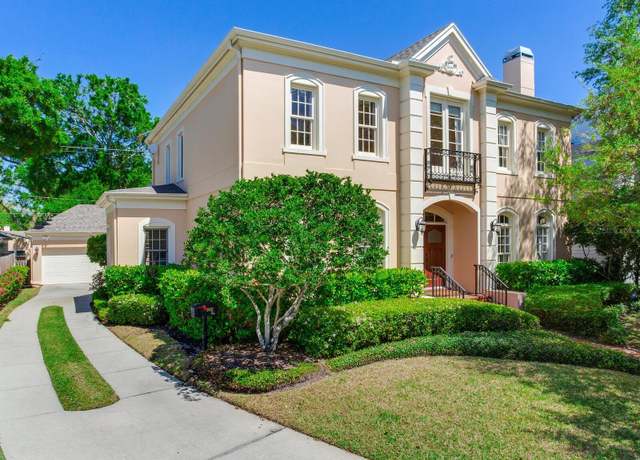 Property at 2927 W Bayshore Ct, Tampa, FL 33611, 4 beds, 3.5 baths