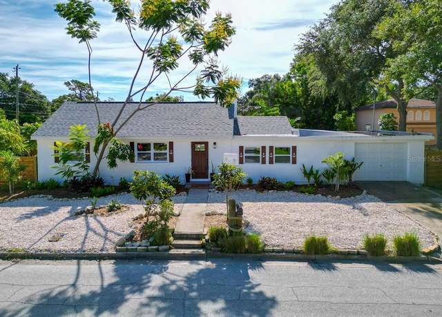 Property at 4120 Sarasota Ave, Sarasota, FL 34234, 3 beds, 2 baths