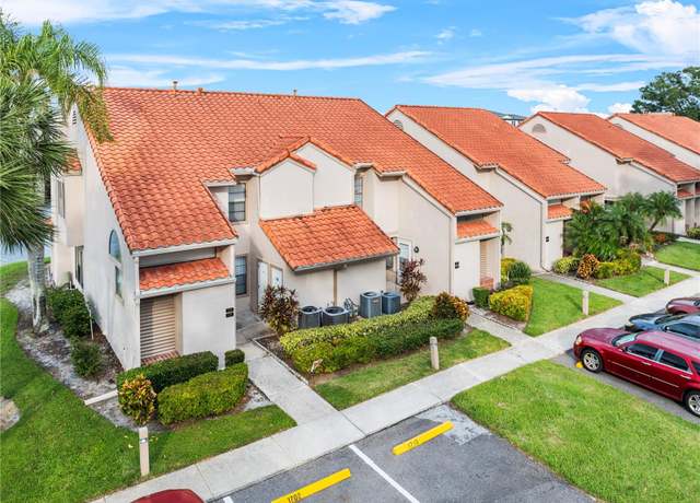 Property at 1710 Garden Lake Dr #1710, Winter Haven, FL 33884, 2 beds, 2 baths