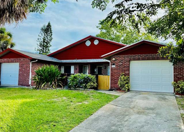 Property at 415 Shangri LA Cir, Edgewater, FL 32132, 2 beds, 2 baths