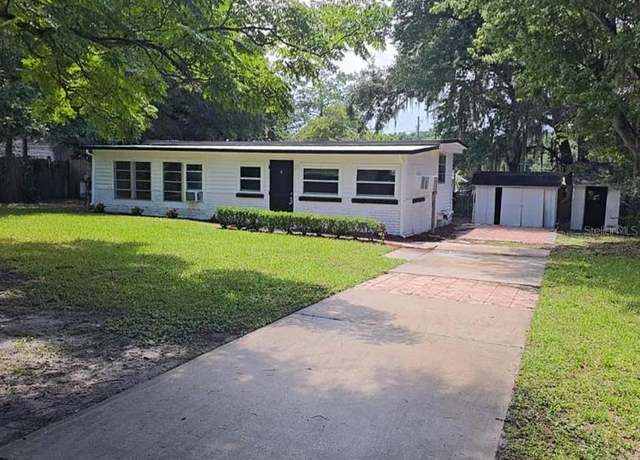 Property at 11772 SE 99th Ter, Belleview, FL 34420, 2 beds, 1.5 baths