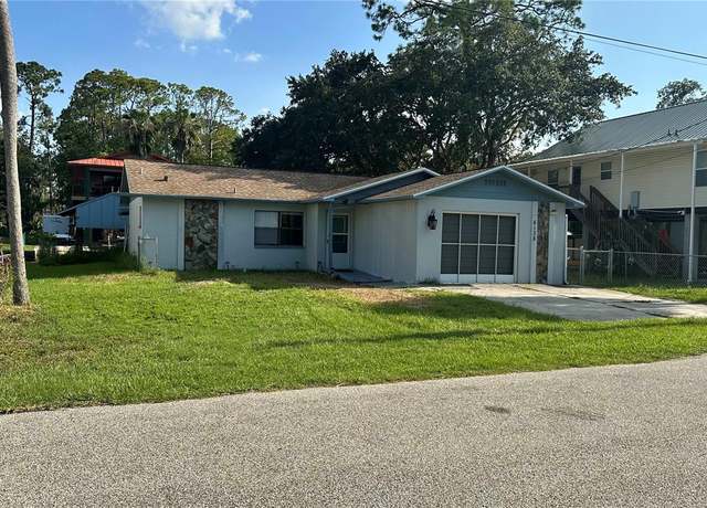 Property at 6138 Island Dr, Weeki Wachee, FL 34607, 2 beds, 2 baths