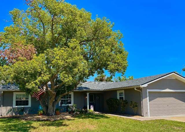 Property at 3909 W Eden Roc Cir, Tampa, FL 33634, 3 beds, 2 baths