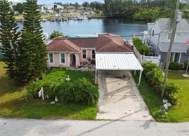Property at 6517 Harbor Dr, Hudson, FL 34667, 2 beds, 2 baths