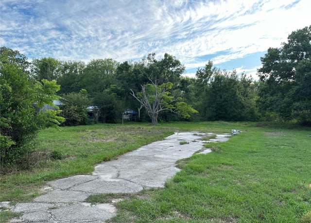 Property at 322 1st Ave, Groveland, FL 34736