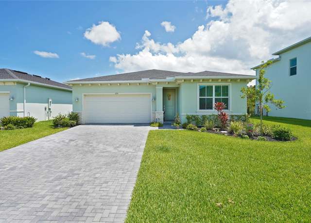 Property at 636 Veridian Cir NW, Palm Bay, FL 32907, 3 beds, 2 baths