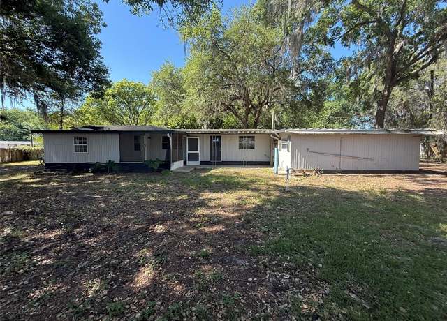 Property at 16165 SE 97th Terrace Rd, Summerfield, FL 34491, 2 beds, 2 baths