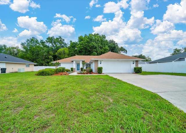 Property at 6631 SE 11th Loop, Ocala, FL 34472, 4 beds, 3 baths