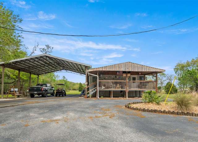 Property at 13978 Howard Blvd, Kathleen, FL 33849, 4 beds, 2 baths