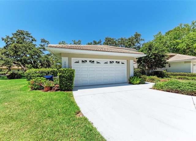 Property at 7023 Woodside Oaks Cir #1, Sarasota, FL 34231, 2 beds, 2 baths