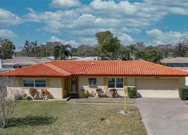 Property at 1450 Highfield Dr, Clearwater, FL 33764, 2 beds, 2 baths