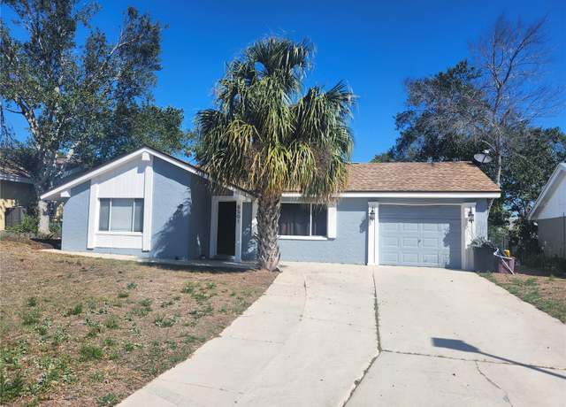 Property at 8501 Hunting Saddle Dr, Hudson, FL 34667, 3 beds, 3 baths