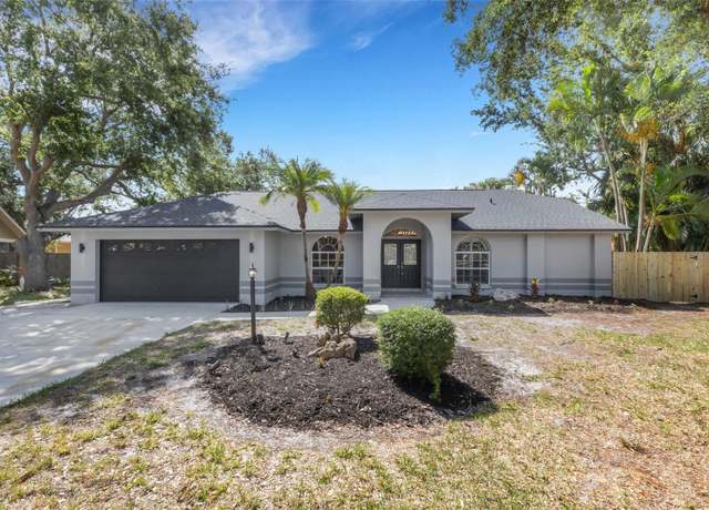 Property at 4473 Diamond Cir S, Sarasota, FL 34233, 4 beds, 2 baths